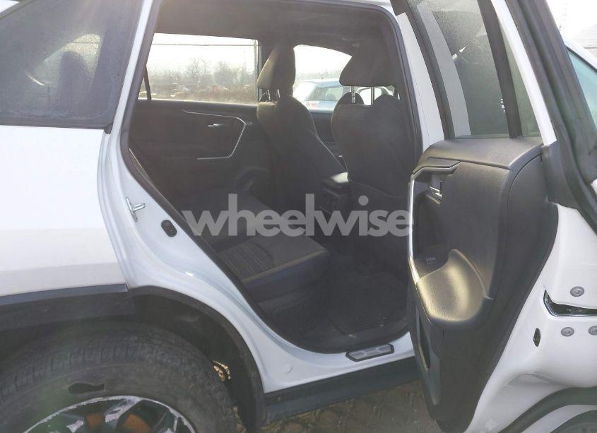 Photo 8 of 2024 Toyota Rav4 HYBRID SE (VIN 4T3T6RFV0RU143770)