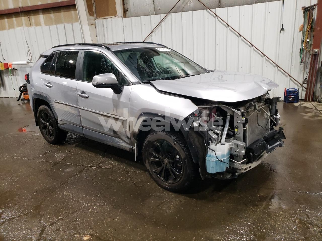 Photo 4 of 2022 TOYOTA RAV4 SE (VIN 4T3T6RFV2NU101644)