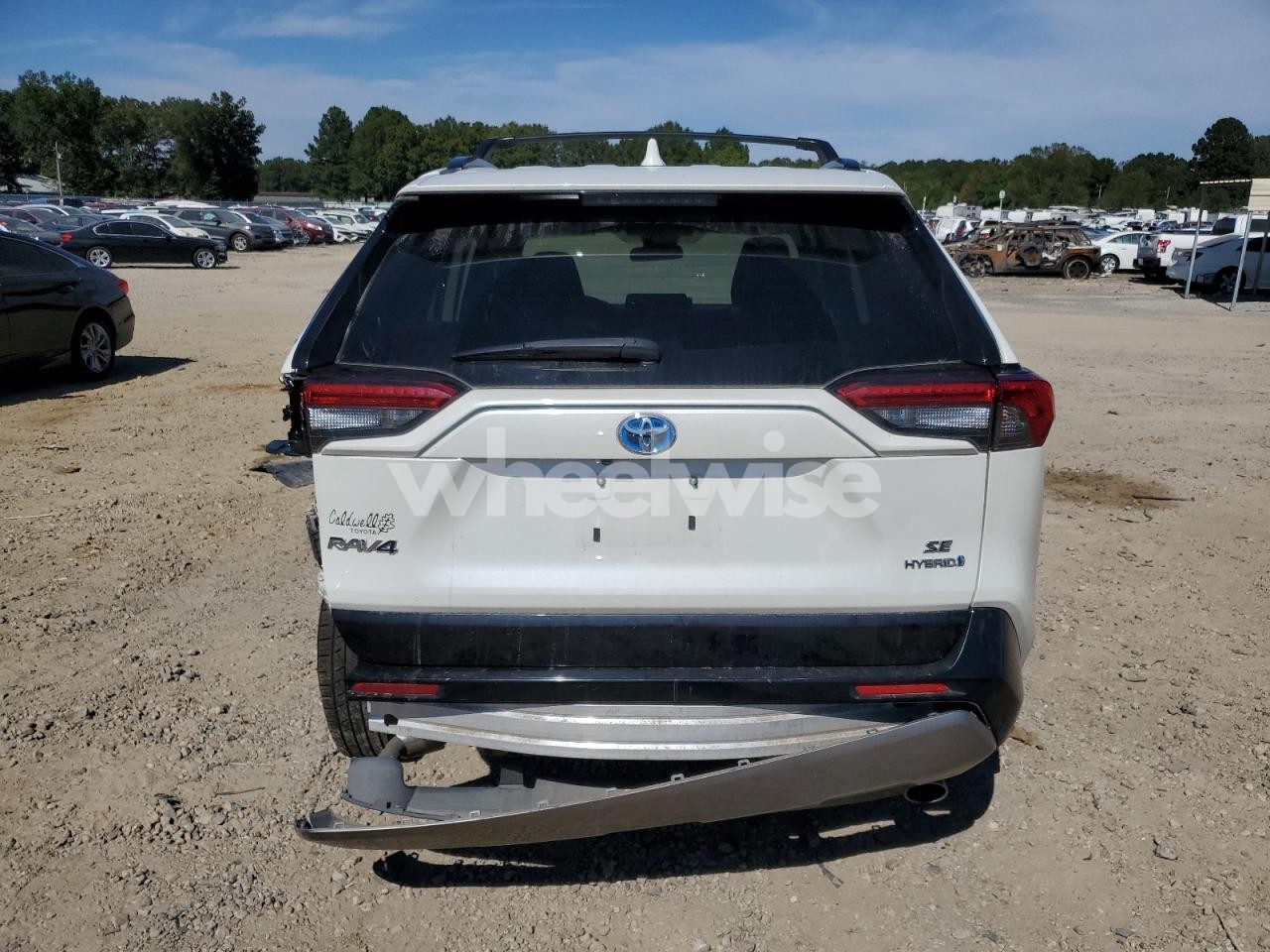 Photo 6 of 2022 TOYOTA RAV4 SE (VIN 4T3T6RFV3NU080920)
