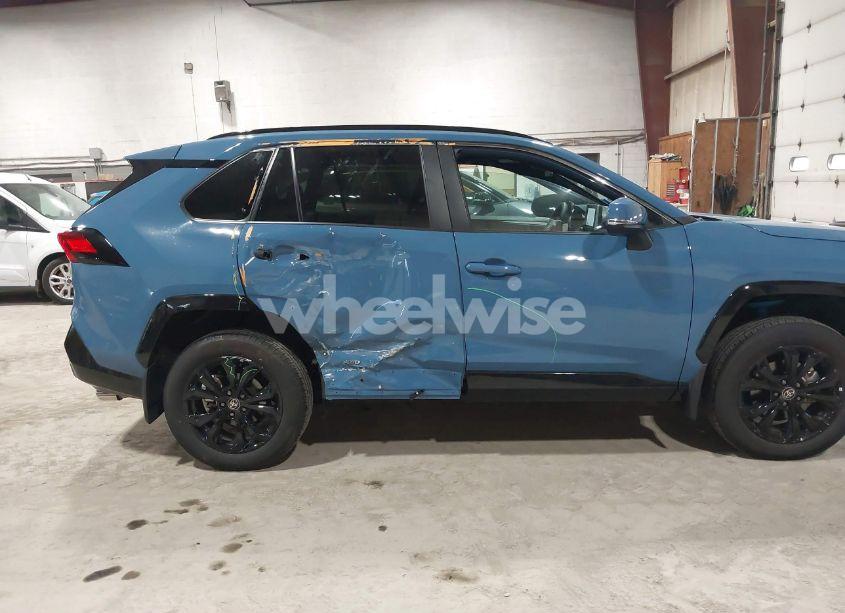 Photo 6 of 2023 Toyota Rav4 HYBRID SE (VIN 4T3T6RFV3PU118990)