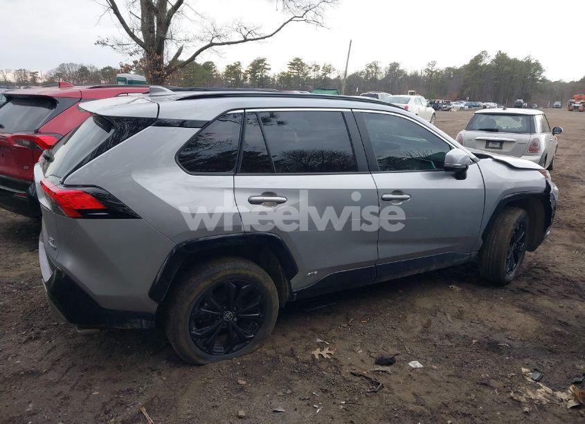 Photo 12 of 2023 Toyota Rav4 HYBRID SE (VIN 4T3T6RFV4PU113703)