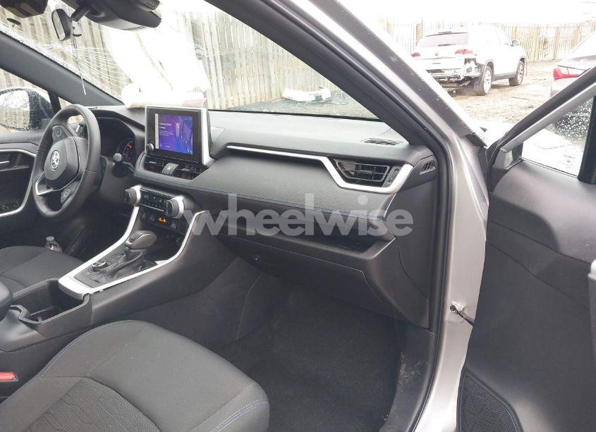 Photo 5 of 2023 Toyota Rav4 HYBRID SE (VIN 4T3T6RFV7PU120628)
