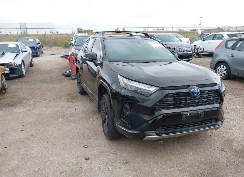 2022 Toyota Rav4 HYBRID SE (VIN 4T3T6RFV9NU077729) main photo