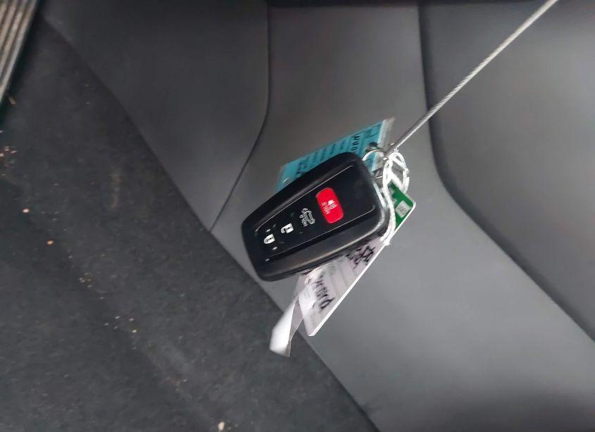 Photo 11 of 2022 Toyota Rav4 HYBRID SE (VIN 4T3T6RFV9NU077729)