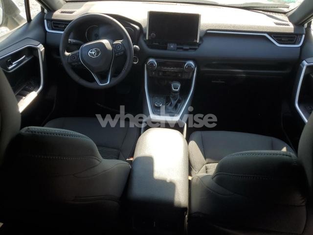Photo 2 of 2023 TOYOTA RAV4 SE (VIN 4T3T6RFV9PU127760)