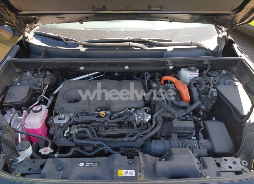 Photo 10 of 2022 Toyota Rav4 HYBRID SE (VIN 4T3T6RFVXNU088724)