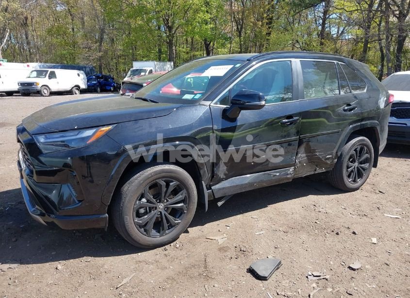 Photo 2 of 2022 Toyota Rav4 HYBRID SE (VIN 4T3T6RFVXNU088724)