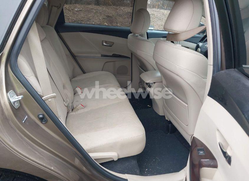 Photo 8 of 2010 Toyota Venza (VIN 4T3ZA3BB0AU037678)