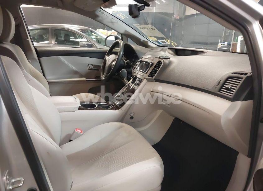 Photo 5 of 2011 Toyota Venza (VIN 4T3ZA3BB0BU039089)