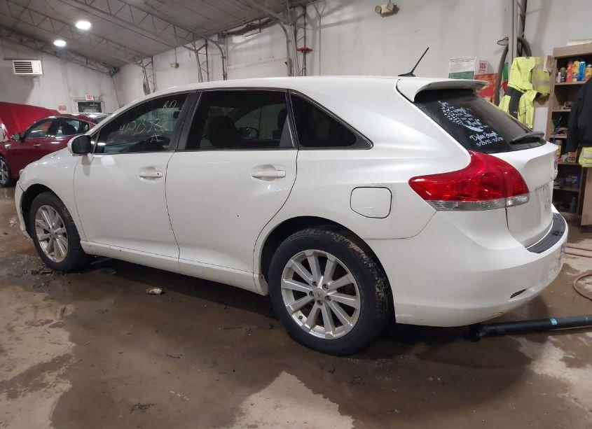 Photo 3 of 2010 Toyota Venza (VIN 4T3ZA3BB2AU029002)