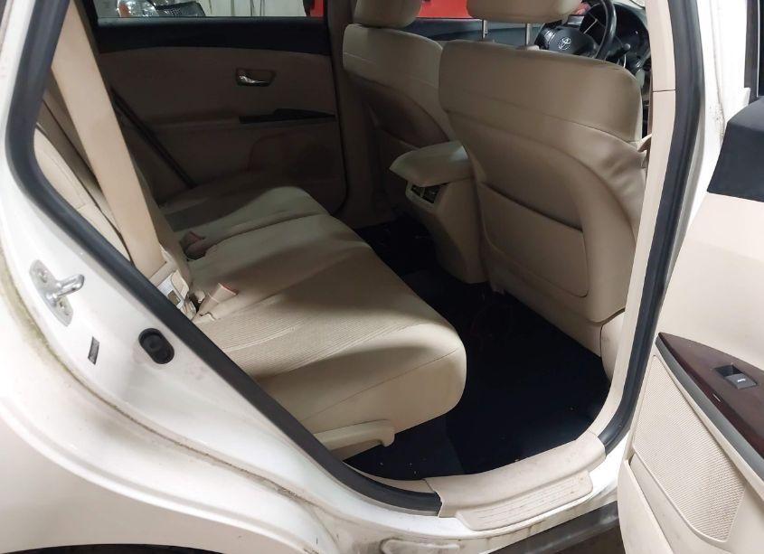 Photo 8 of 2010 Toyota Venza (VIN 4T3ZA3BB2AU029002)