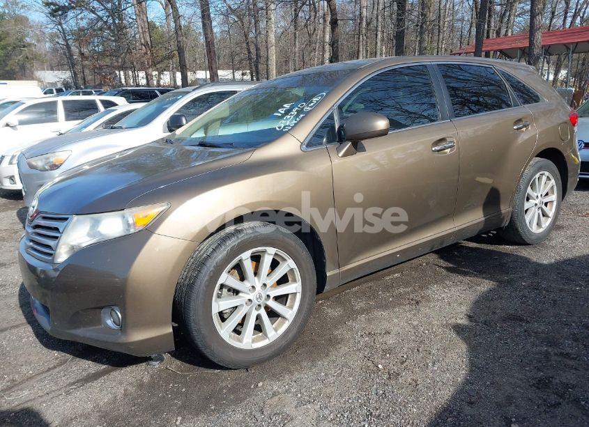 Photo 2 of 2010 Toyota Venza (VIN 4T3ZA3BB2AU033390)