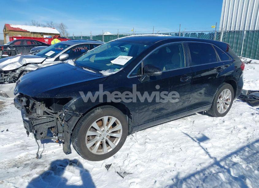 Photo 2 of 2014 Toyota Venza LE (VIN 4T3ZA3BB2EU085799)