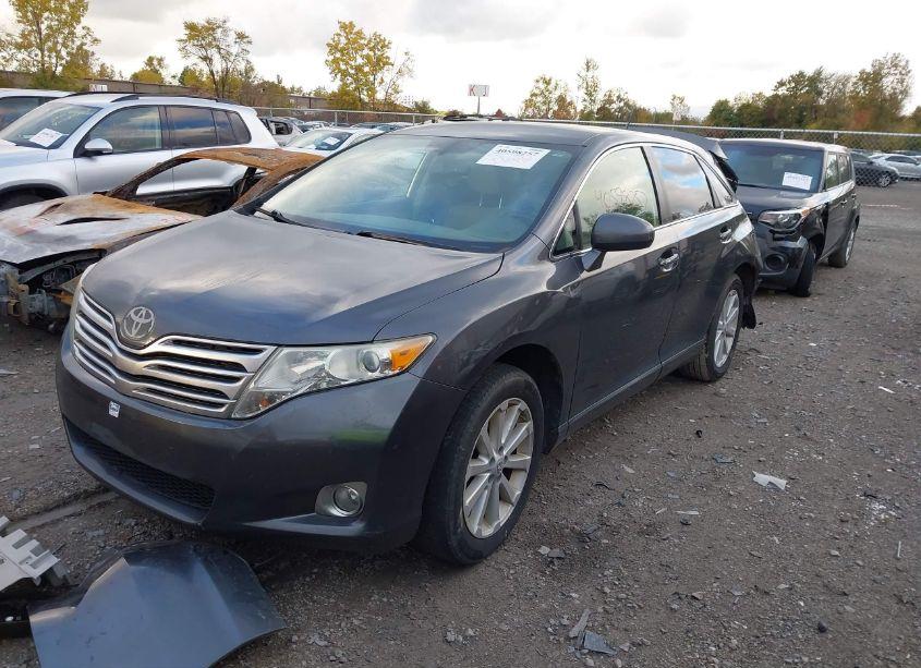 Photo 2 of 2011 Toyota Venza (VIN 4T3ZA3BB3BU047669)
