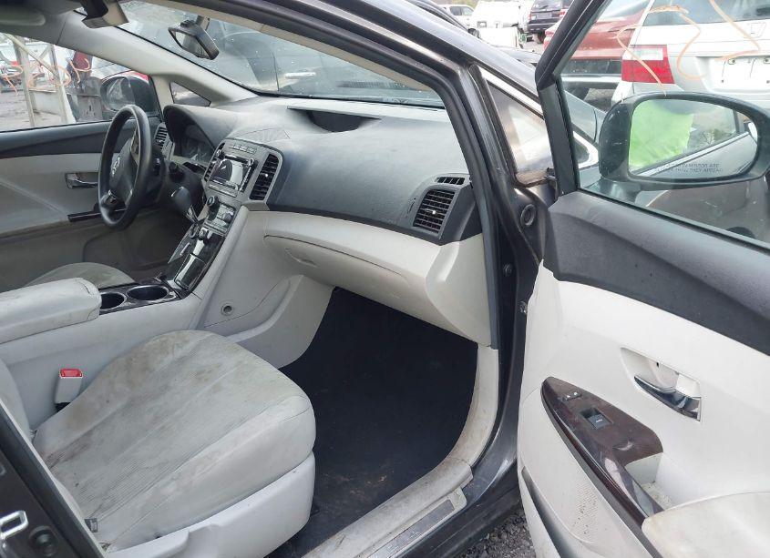 Photo 5 of 2011 Toyota Venza (VIN 4T3ZA3BB3BU047669)