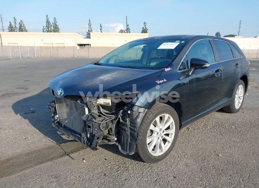 Photo 2 of 2013 Toyota Venza LE (VIN 4T3ZA3BB3DU079606)