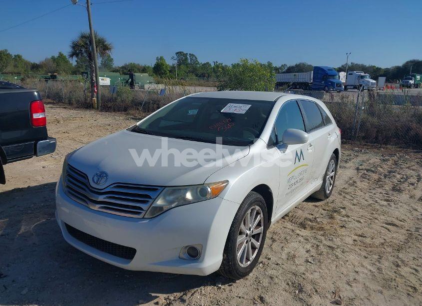 Photo 2 of 2011 Toyota Venza (VIN 4T3ZA3BB6BU045754)