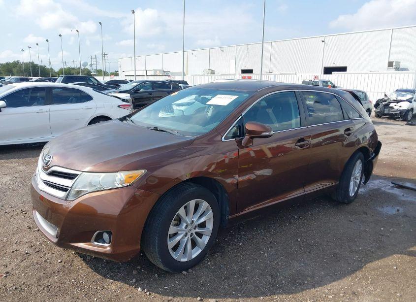 Photo 2 of 2013 Toyota Venza LE (VIN 4T3ZA3BB6DU072780)