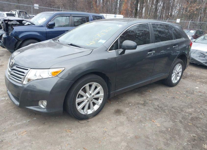 Photo 2 of 2010 Toyota Venza (VIN 4T3ZA3BB7AU038679)