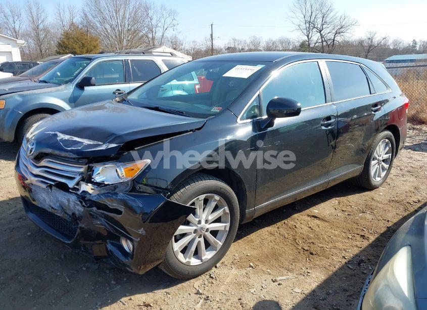 Photo 2 of 2011 Toyota Venza (VIN 4T3ZA3BB7BU043737)