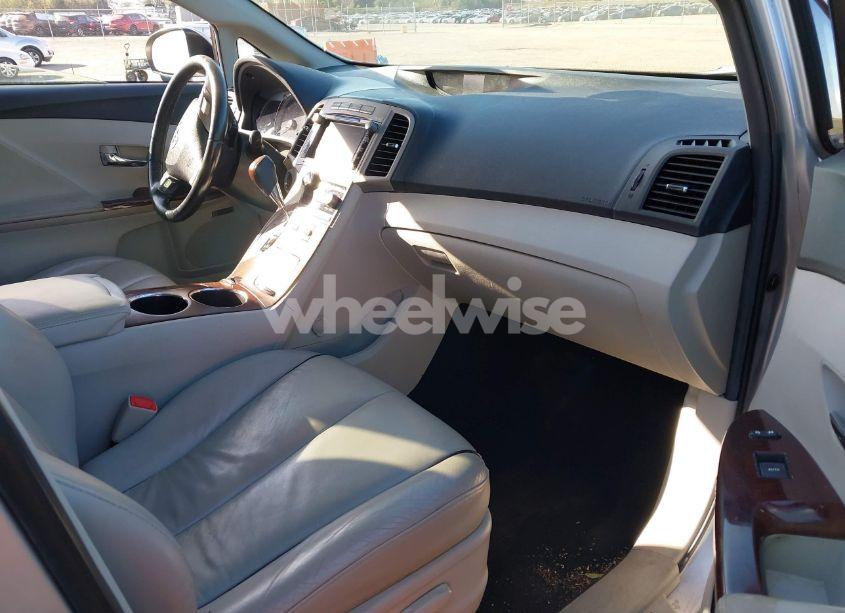 Photo 5 of 2011 Toyota Venza (VIN 4T3ZA3BB7BU049943)