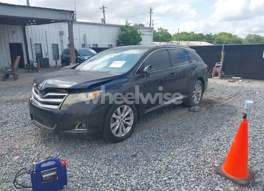 Photo 2 of 2013 Toyota Venza LE (VIN 4T3ZA3BB7DU072027)