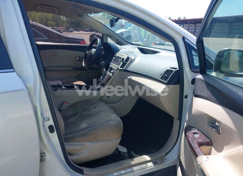 Photo 5 of 2011 Toyota Venza (VIN 4T3ZA3BB8BU051569)