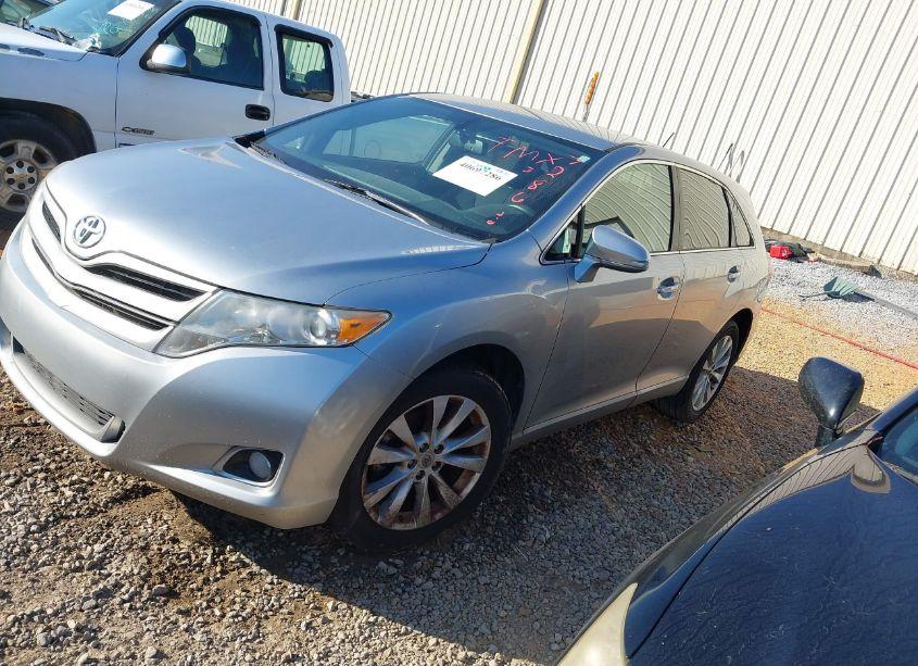 Photo 2 of 2015 Toyota Venza LE (VIN 4T3ZA3BB8FU094153)