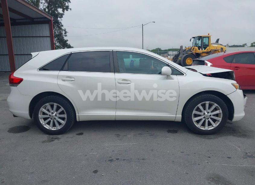 Photo 13 of 2010 Toyota Venza (VIN 4T3ZA3BBXAU026574)