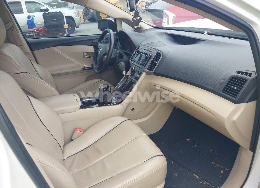 Photo 5 of 2010 Toyota Venza (VIN 4T3ZA3BBXAU026574)