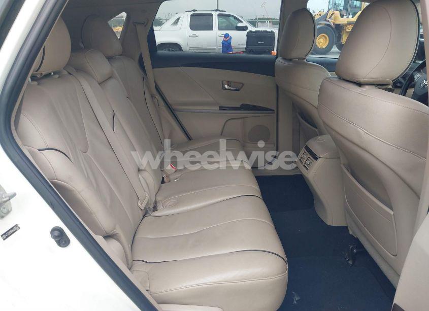 Photo 8 of 2010 Toyota Venza (VIN 4T3ZA3BBXAU026574)