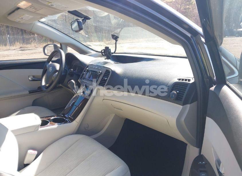 Photo 5 of 2010 Toyota Venza (VIN 4T3ZA3BBXAU030589)