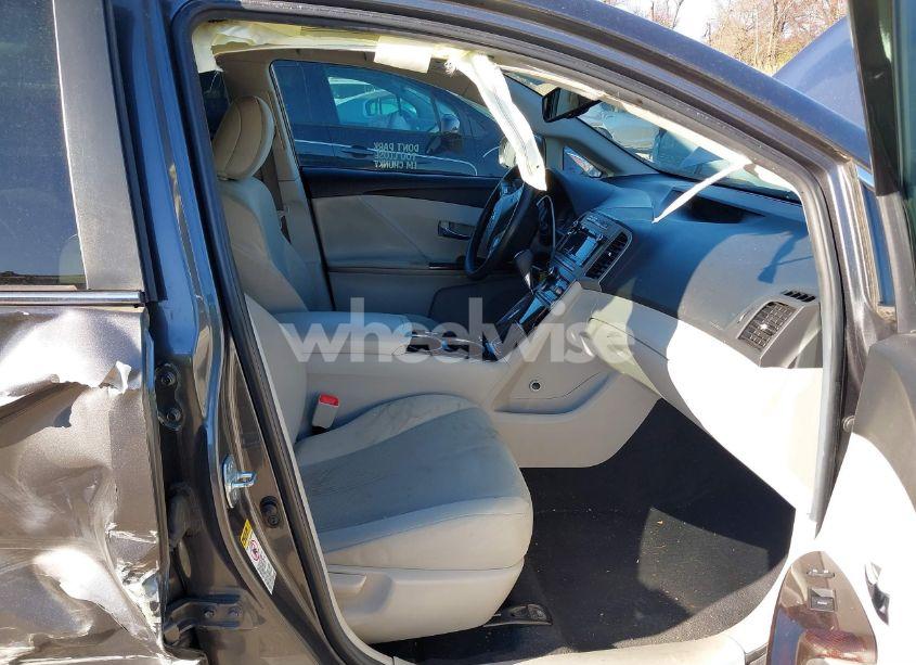 Photo 5 of 2011 Toyota Venza (VIN 4T3ZA3BBXBU047832)