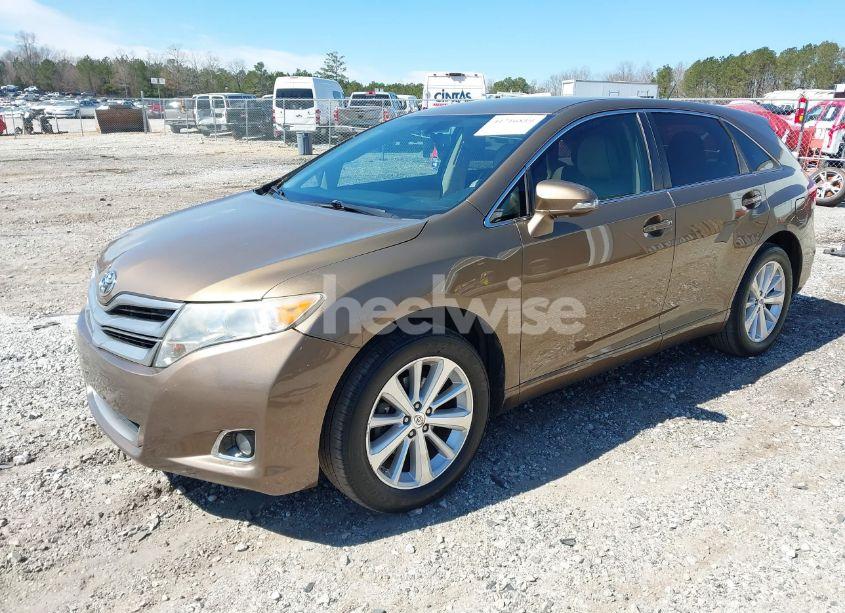 Photo 2 of 2013 Toyota Venza LE (VIN 4T3ZA3BBXDU077366)