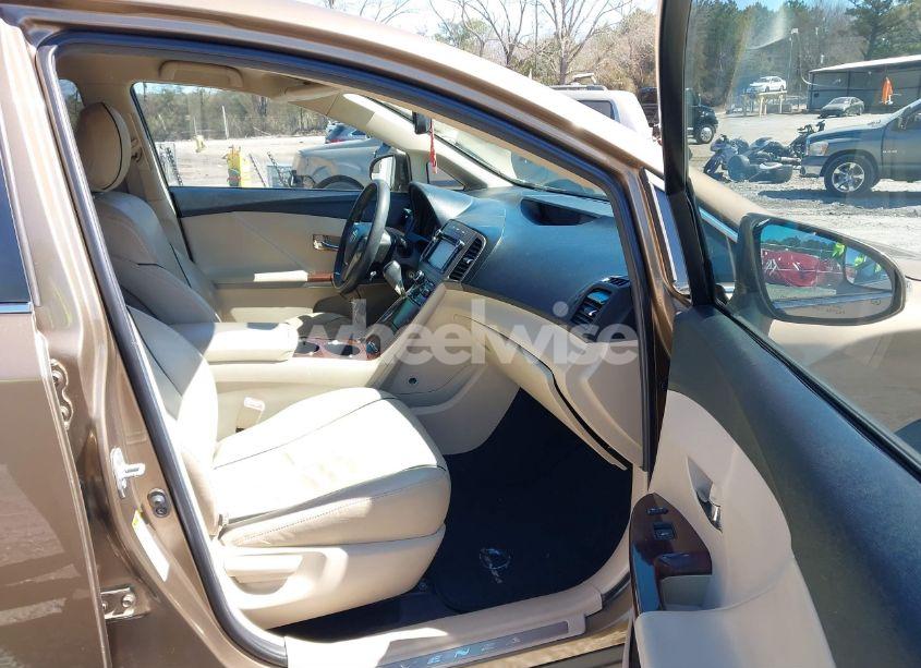 Photo 5 of 2013 Toyota Venza LE (VIN 4T3ZA3BBXDU077366)