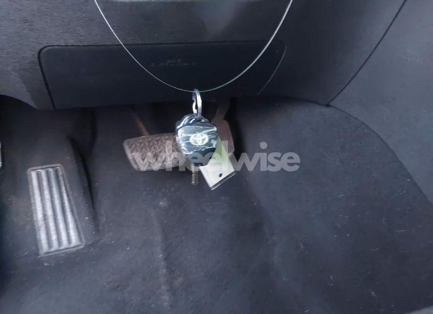 Photo 11 of 2015 Toyota Venza LE (VIN 4T3ZA3BBXFU090363)