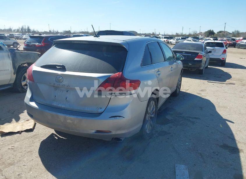 Photo 4 of 2015 Toyota Venza LE (VIN 4T3ZA3BBXFU094123)