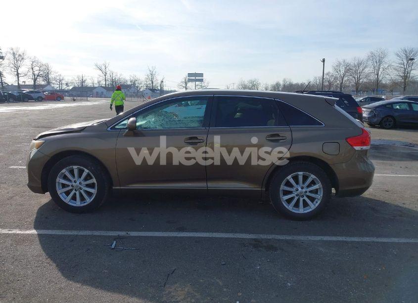 Photo 14 of 2009 Toyota Venza BASE (A6) (VIN 4T3ZE11A09U012163)