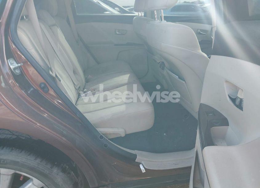 Photo 8 of 2009 Toyota Venza (VIN 4T3ZE11A39U007734)