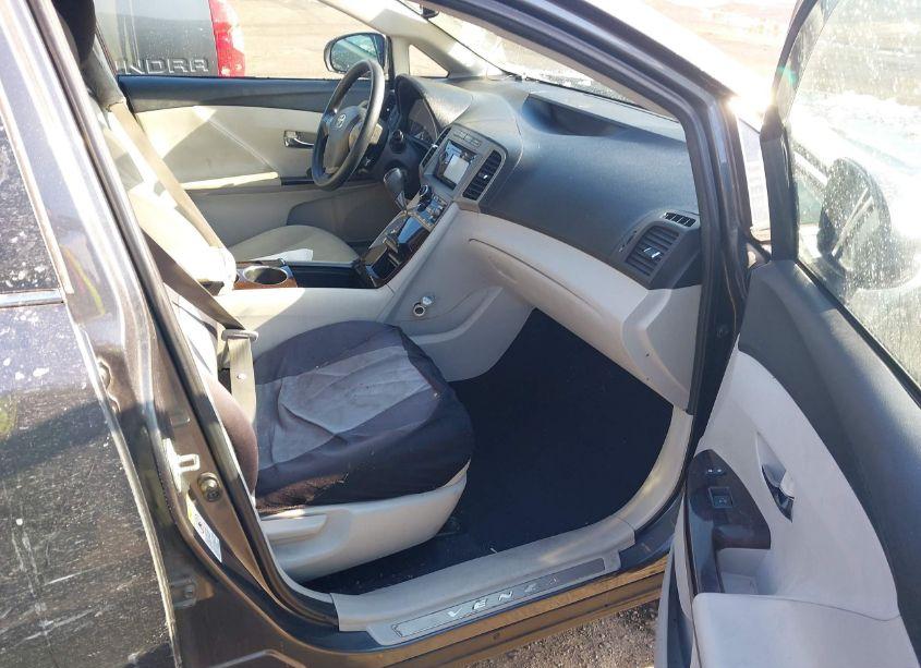 Photo 5 of 2009 Toyota Venza BASE (A6) (VIN 4T3ZE11A59U005564)