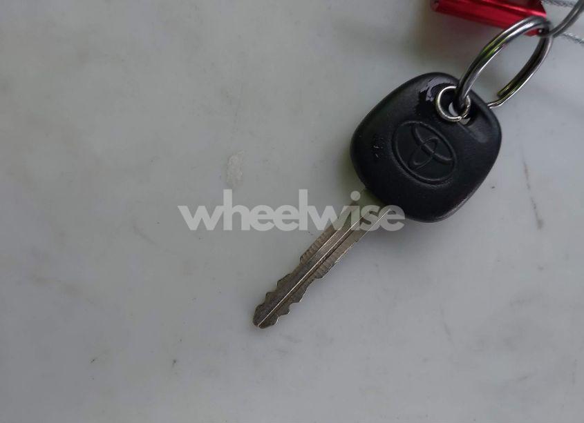 Photo 11 of 2001 Toyota Sienna XLE (VIN 4T3ZF13C01U323995)