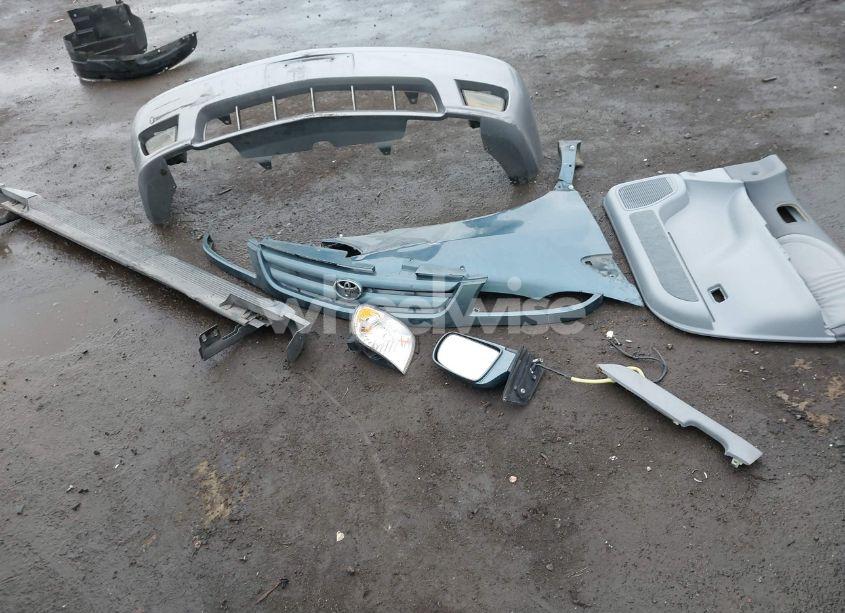 Photo 12 of 2001 Toyota Sienna XLE (VIN 4T3ZF13C01U323995)