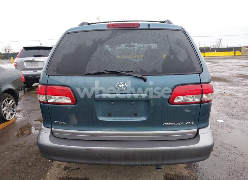 Photo 17 of 2001 Toyota Sienna XLE (VIN 4T3ZF13C01U323995)