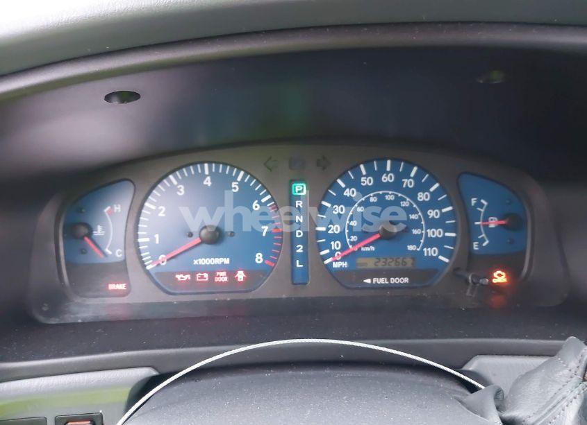 Photo 7 of 2001 Toyota Sienna XLE (VIN 4T3ZF13C01U323995)