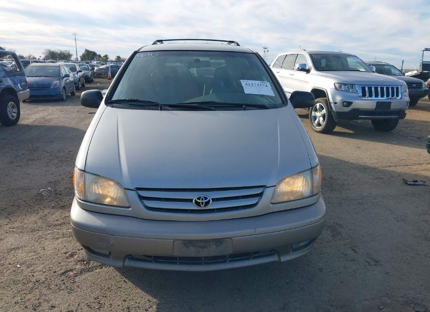 Photo 6 of 2003 Toyota Sienna XLE (VIN 4T3ZF13C03U516487)