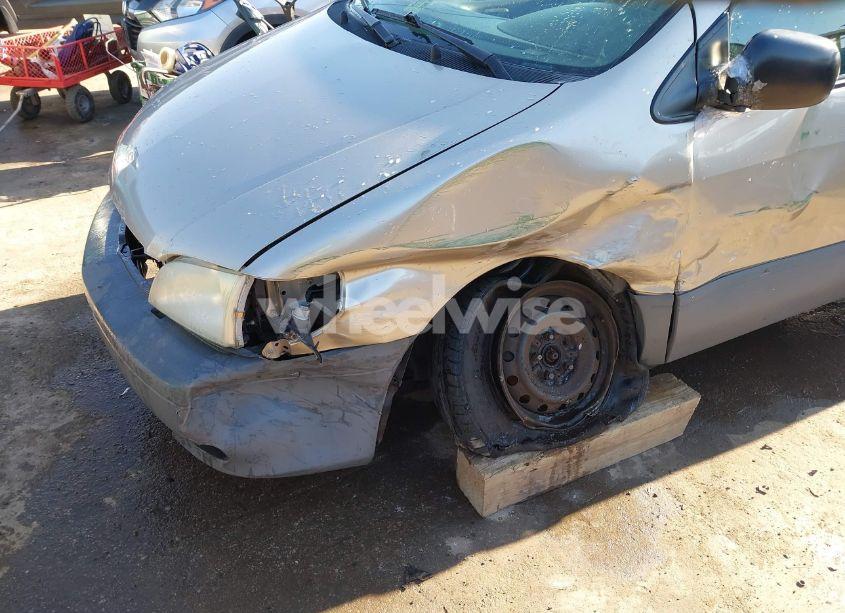 Photo 6 of 2003 Toyota Sienna LE (VIN 4T3ZF13C03U524122)