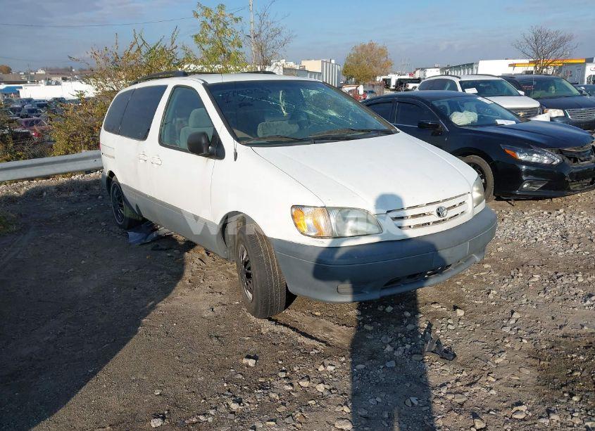 2003 Toyota Sienna LE (VIN 4T3ZF13C03U554205) main photo
