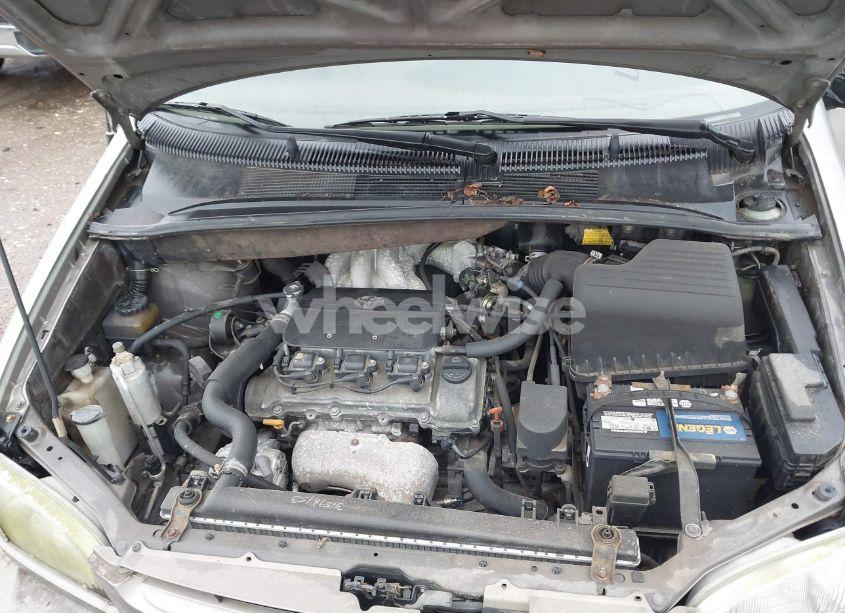 Photo 10 of 1998 Toyota Sienna XLE (VIN 4T3ZF13C0WU032131)