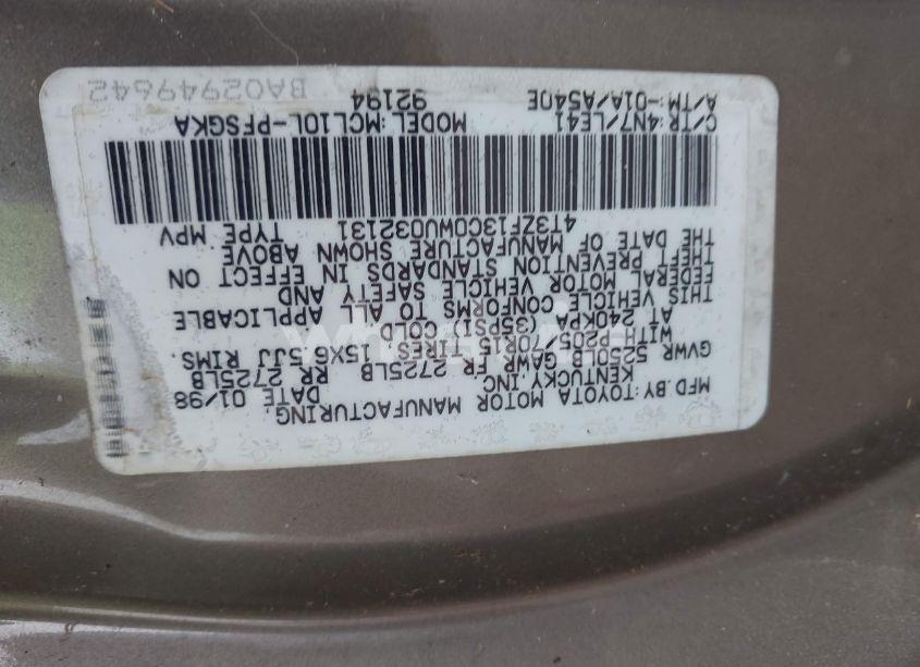 Photo 9 of 1998 Toyota Sienna XLE (VIN 4T3ZF13C0WU032131)