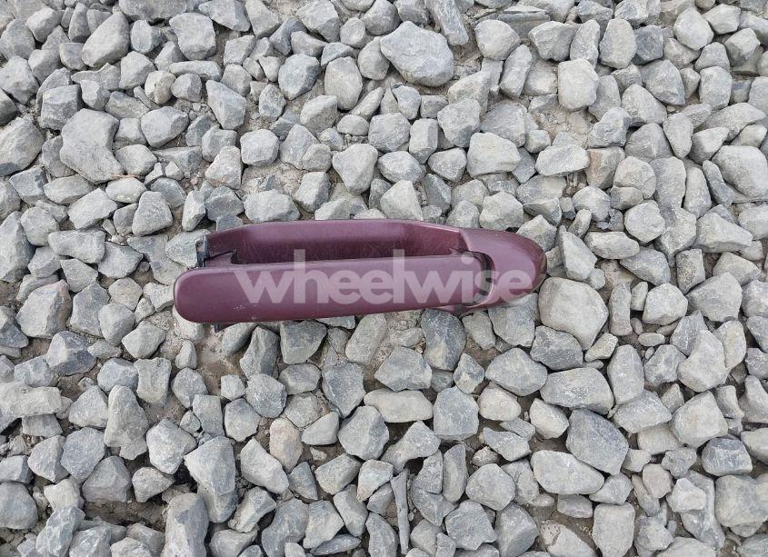 Photo 12 of 2000 Toyota Sienna LE (VIN 4T3ZF13C0YU179830)